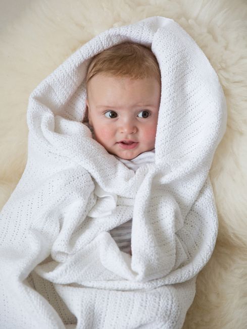 White Hippychick Cellular Blanket