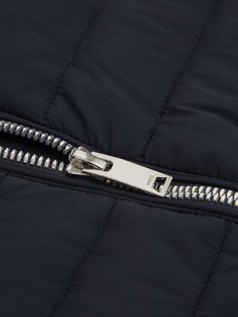 Reiss Navy Flintoff Junior Funnel Neck Quilted Hybrid Jacket