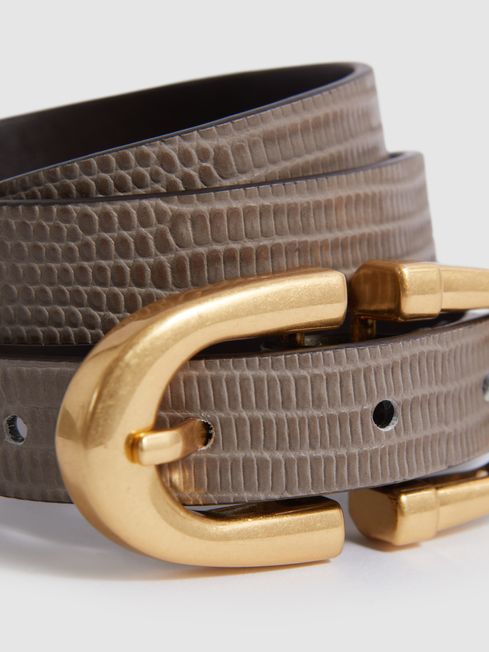Horseshoe Buckle Leather Belt in Taupe