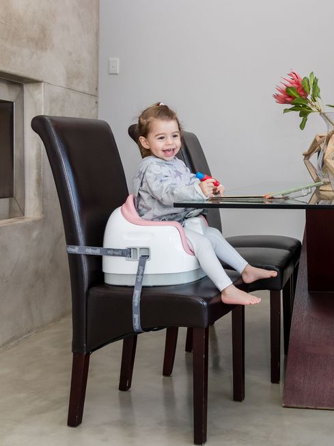 Baby girl sale bumbo seat