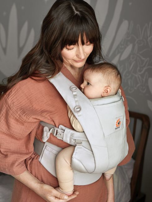 Ergo baby sale carrier tips