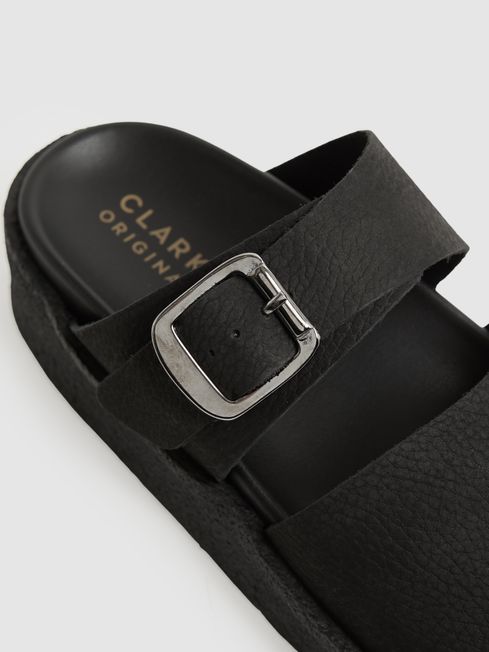 Clarks Originals Suede Crepe Sandals in Black