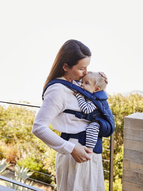 Ergobaby 2025 performance blue