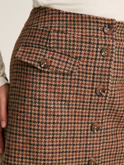 Tweed deals skirt next