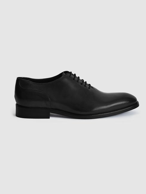 Leather Whole Cut Shoes in Black