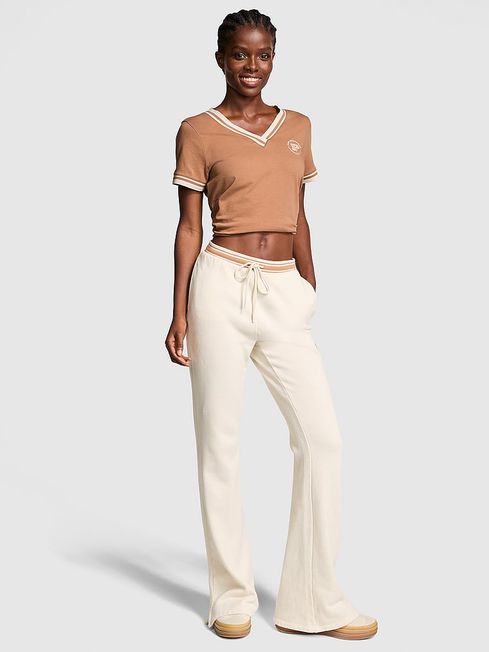 White shell joggers 2025