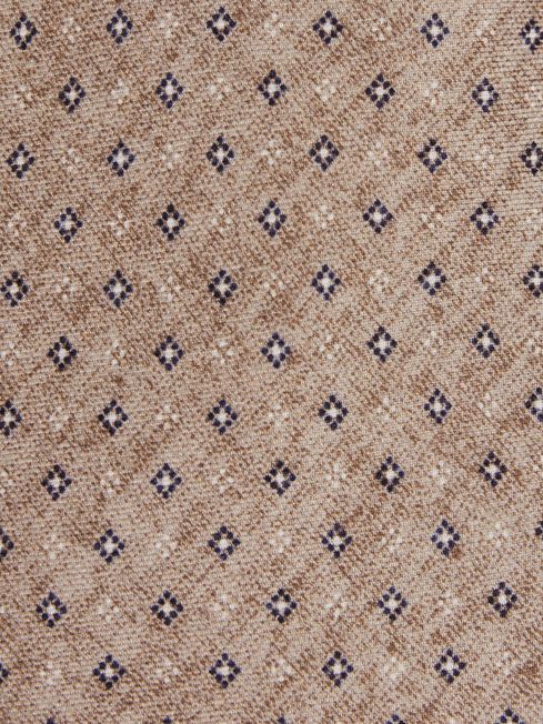 Silk Geometric Print Tie in Oatmeal