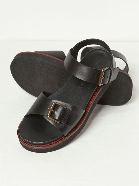 Ambie Black Flatform Buckle Sandals