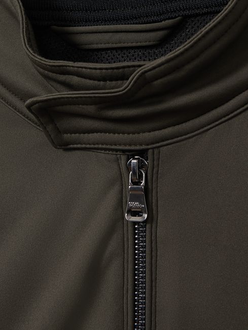 Oscar Jacobson Water Resistant Softshell Jacket in Grey