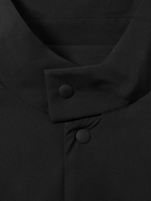 Scandinavian Edition Waterproof Jacket in Black