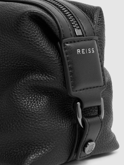 Reiss wash on sale bag