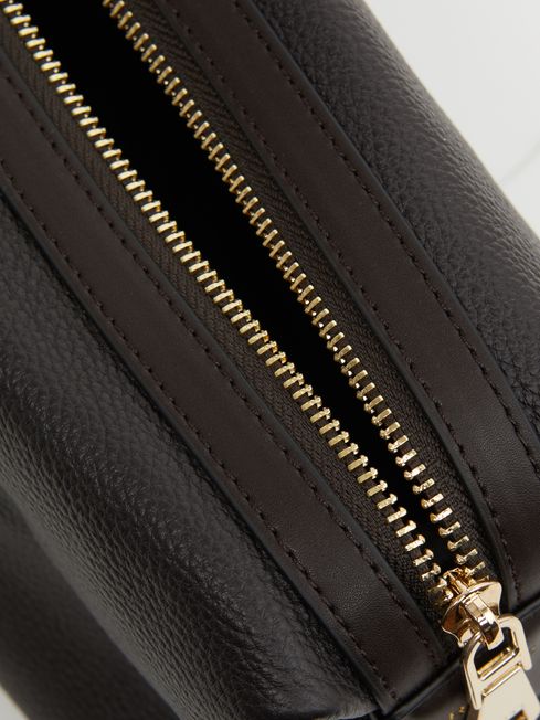 Reiss wash bag deals