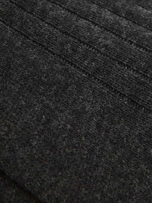 Wool-Cashmere Blend Ribbed Socks in Charcoal
