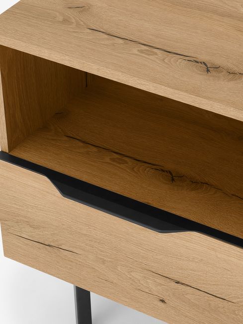Tacoma solid wood top corner tv stand