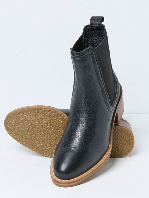 Orla Black Chelsea Boots