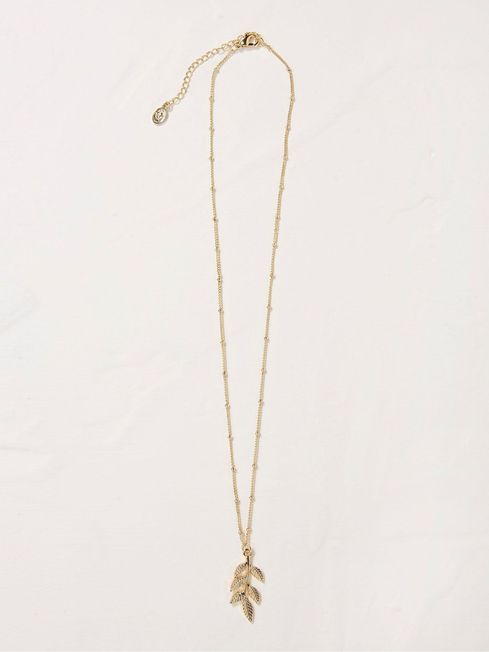 Gold Tone Leaf Necklace