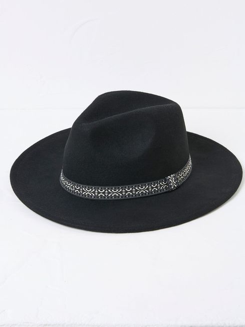 Fat face trilby hat store