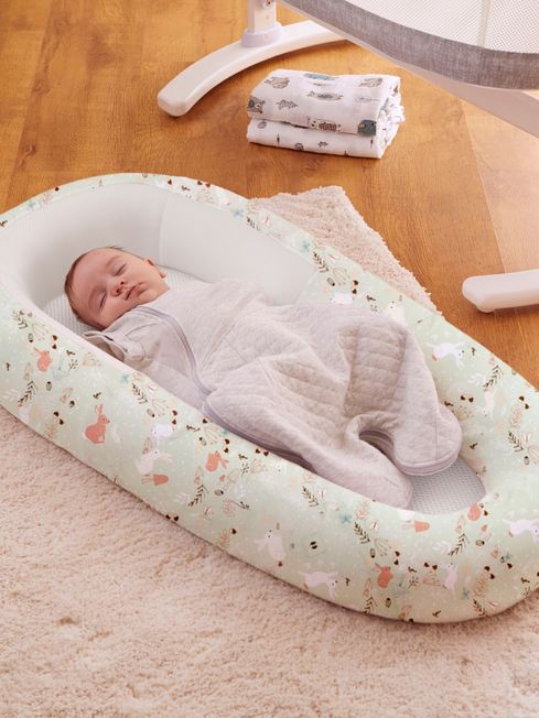 Baby sleeping bed online shopping discount