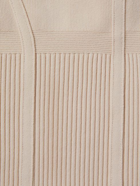 Ribbed Seam Detail Vest in Nude