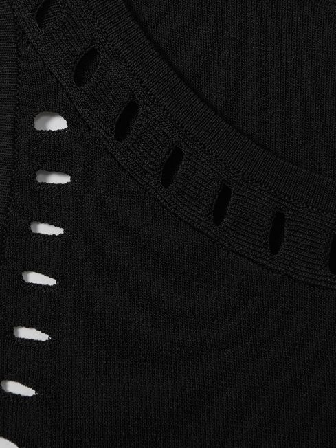 Fitted Cut-Out Detail Vest in Black