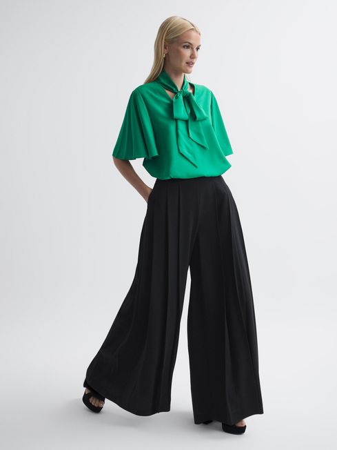 Florere Wide Leg Pleated Trousers