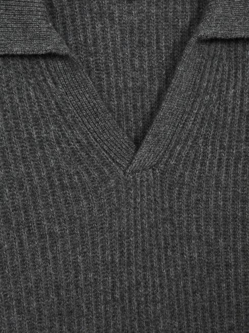 Atelier Cashmere Ribbed Open-Collar Top in Charcoal Melange