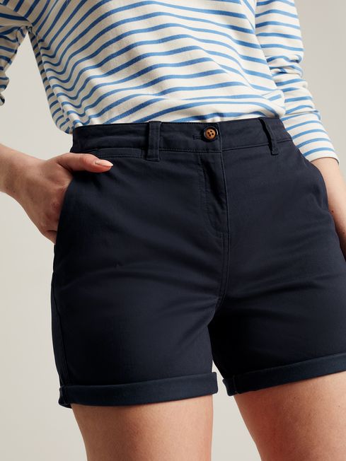 Knee length chino shorts clearance