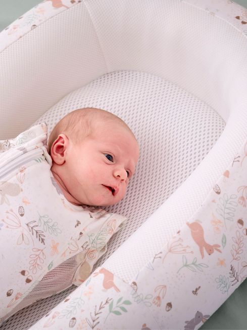 Baby sleeping bed online shopping sales