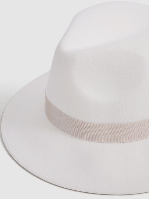 Wool Fedora Hat in Ivory