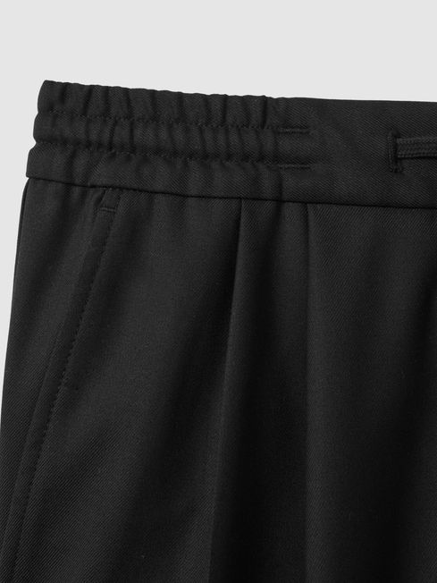 Relaxed Twill Drawstring Trousers in Black