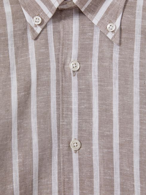Oscar Jacobson Cotton-Linen Striped Shirt in Beige