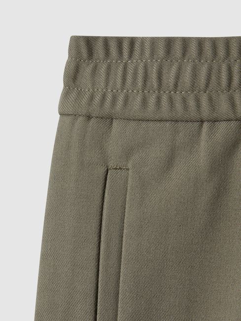 Relaxed Drawstring Shorts in Sage