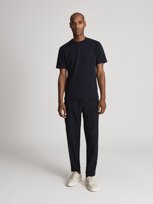 Regular Fit Crew Neck T shirt in Navy REISS