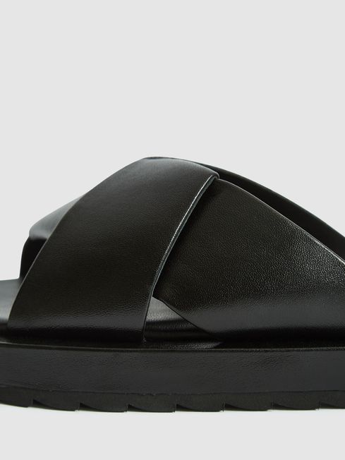 Reiss flip flops hot sale