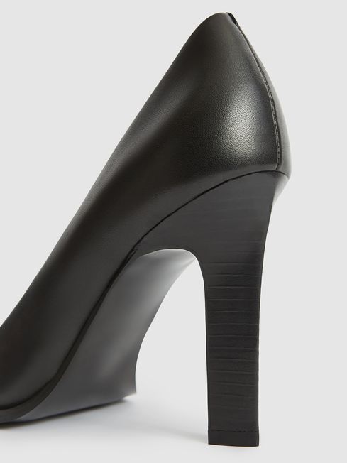 Leather Court Shoes in Black