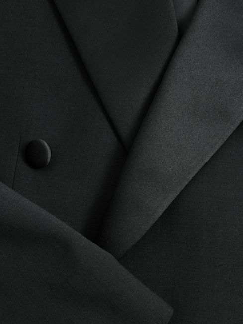 Modern Fit Double Breasted Tuxedo Jacket in Black