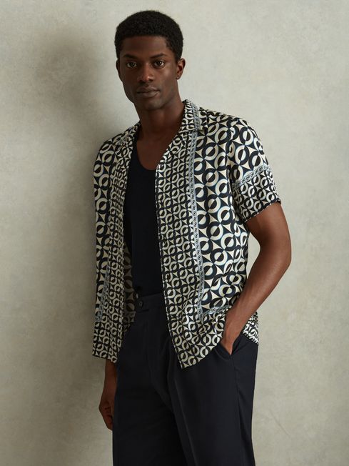 Reiss Lapis Blue Prentice Geometric Print Cuban Collar Shirt