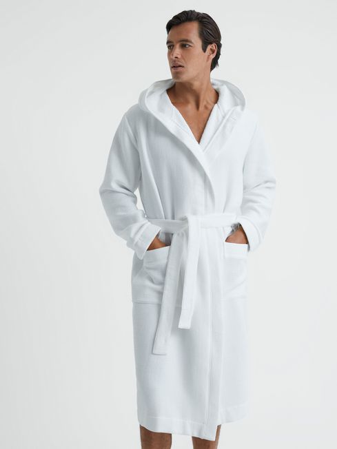 Luxury Robes, Smoking Jackets and Pyjamas| Bown of London – Bown of London  AU