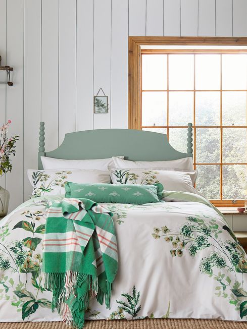 Duvet and top pillowcase set