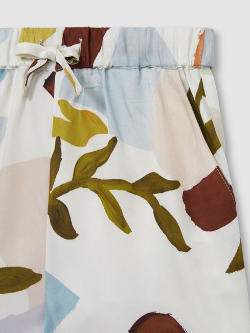 Reiss Multi Tommi 4-9 yrs Printed Drawstring-Waist Shorts