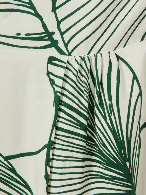 Floral Sketch Halter Neck Maxi Dress in White/Green