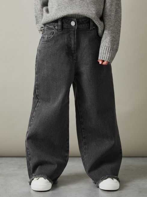 Wide leg frayed jeans outlet