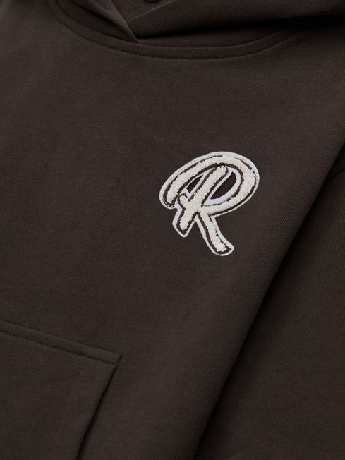 Reiss Chocolate Cade Senior Relaxed Garment Dyed Logo Hoodie
