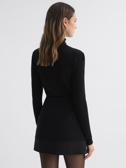 Wool-Cashmere Roll Neck Top in Black