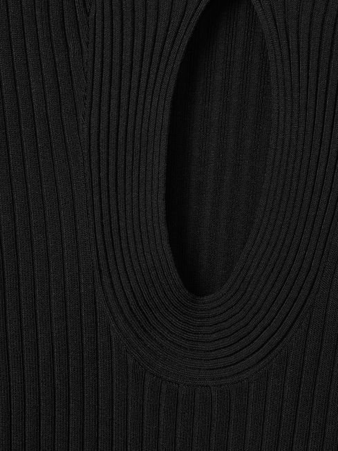 Florere Ribbed Blouson Sleeve Midi Dress in Black