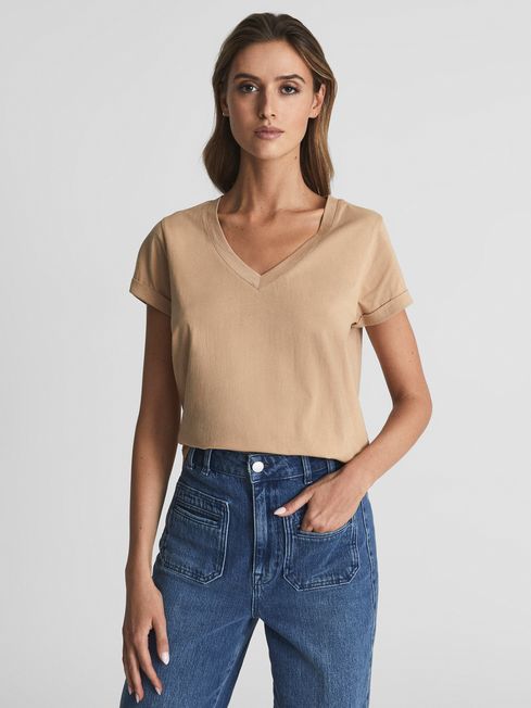 Cotton Jersey V Neck T Shirt in Camel REISS Germany