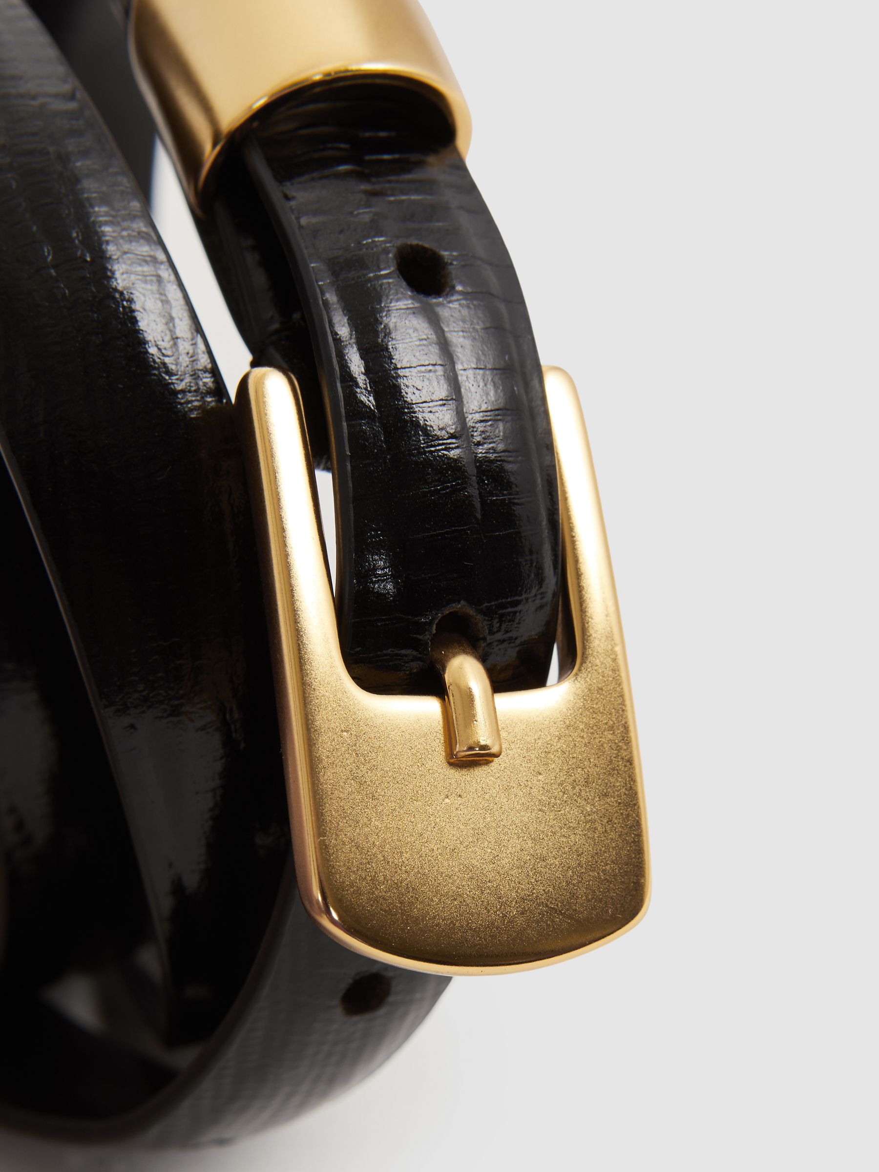 Leather Thin Belt in Black - REISS