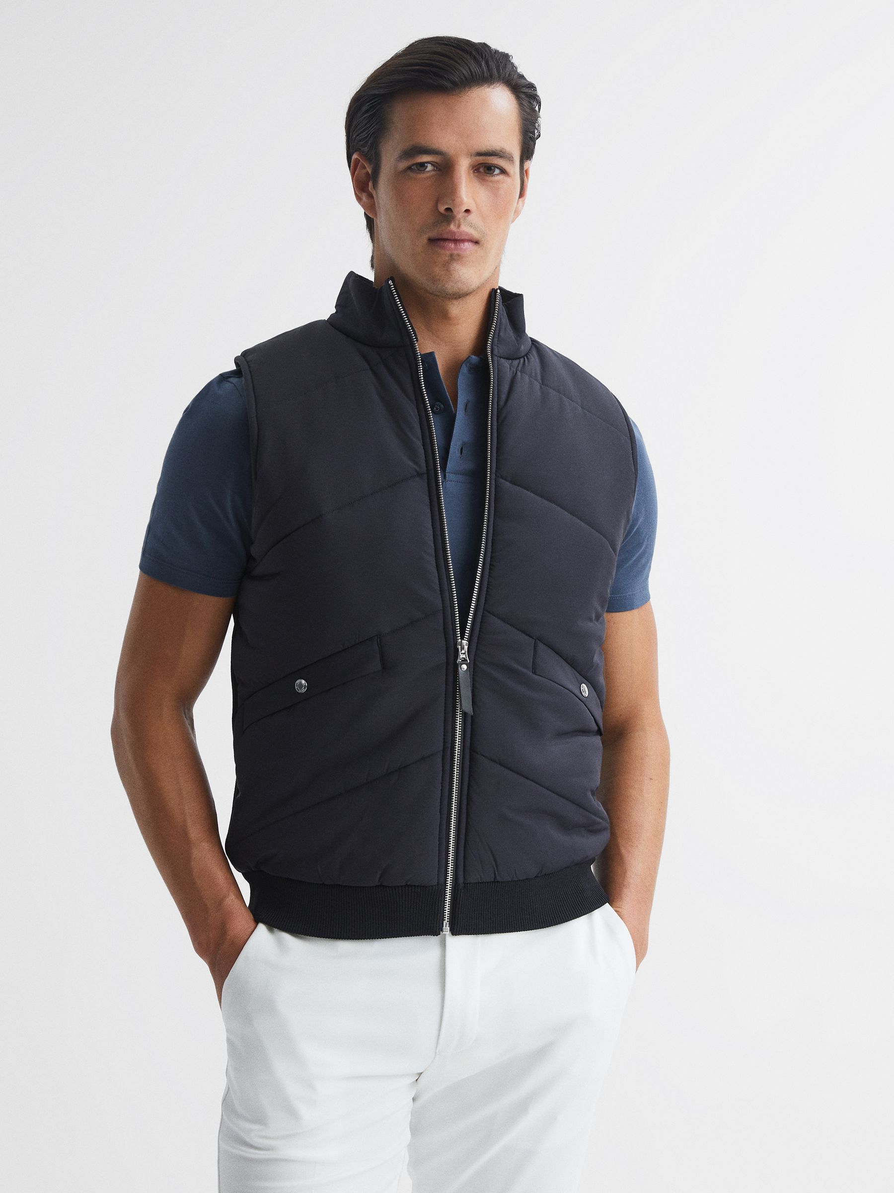 Reiss Morden Sleeveless Quilted Knitted Gilet | REISS USA