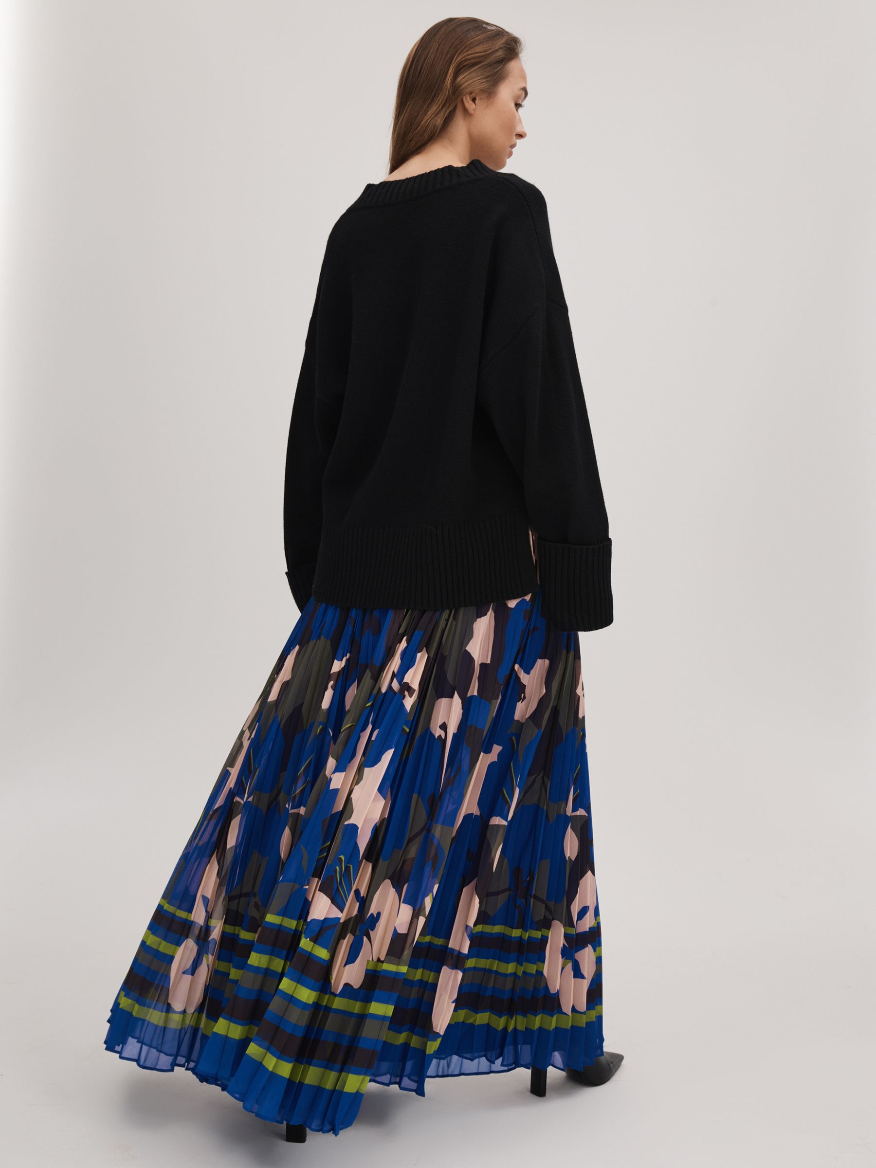 Florere Printed Pleated Maxi Skirt - REISS