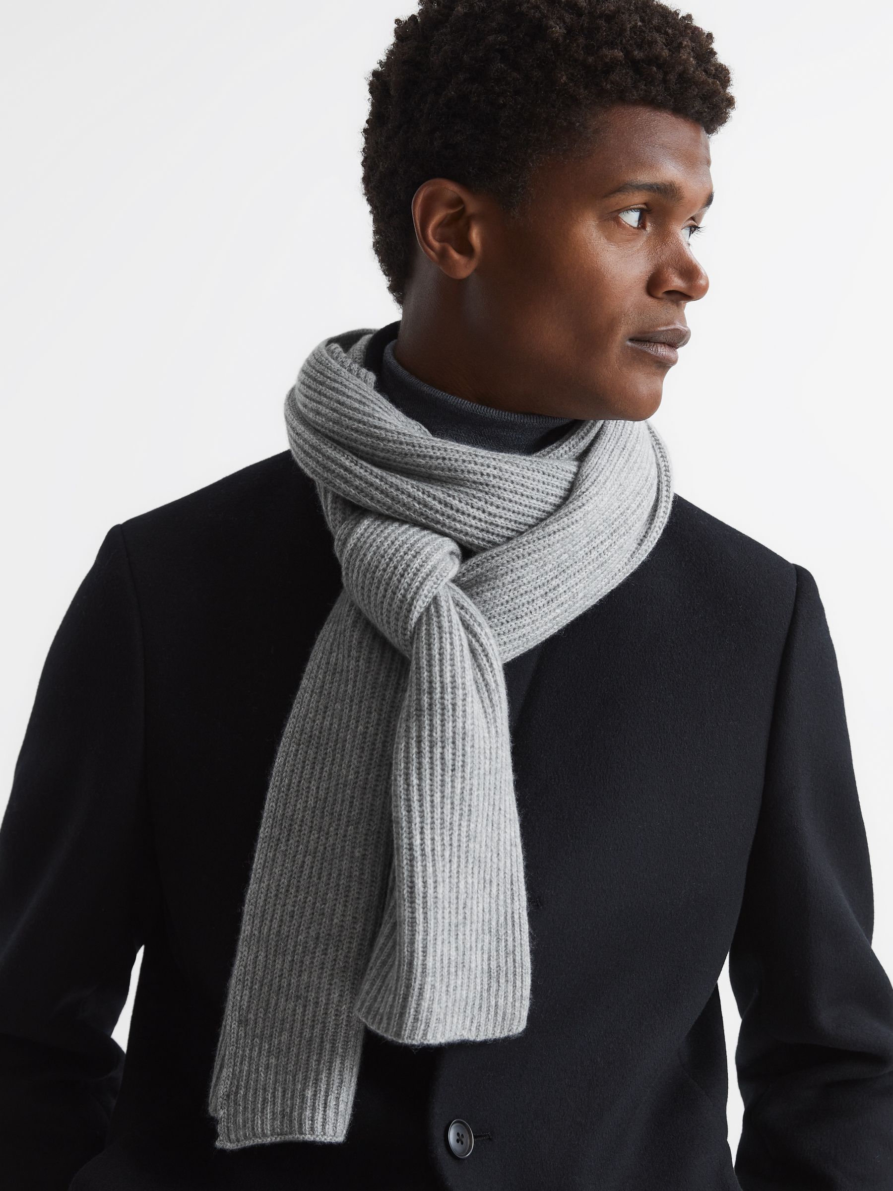 Reiss Clyde Ribbed 100% Cashmere Scarf - REISS